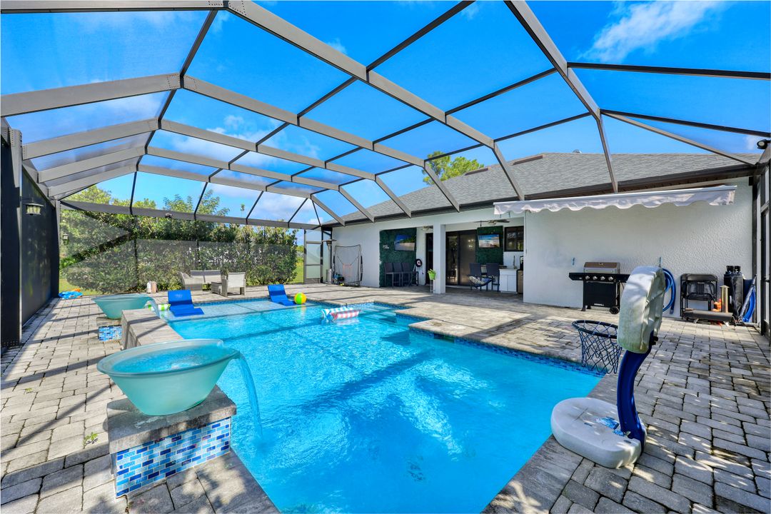 3362 56th Ave NE, Naples, FL 34120
