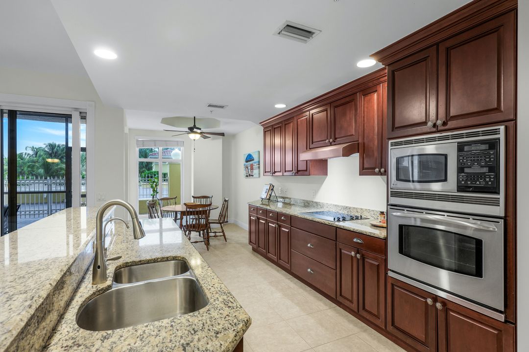 6081 Silver King Blvd #103, Cape Coral, FL 33914
