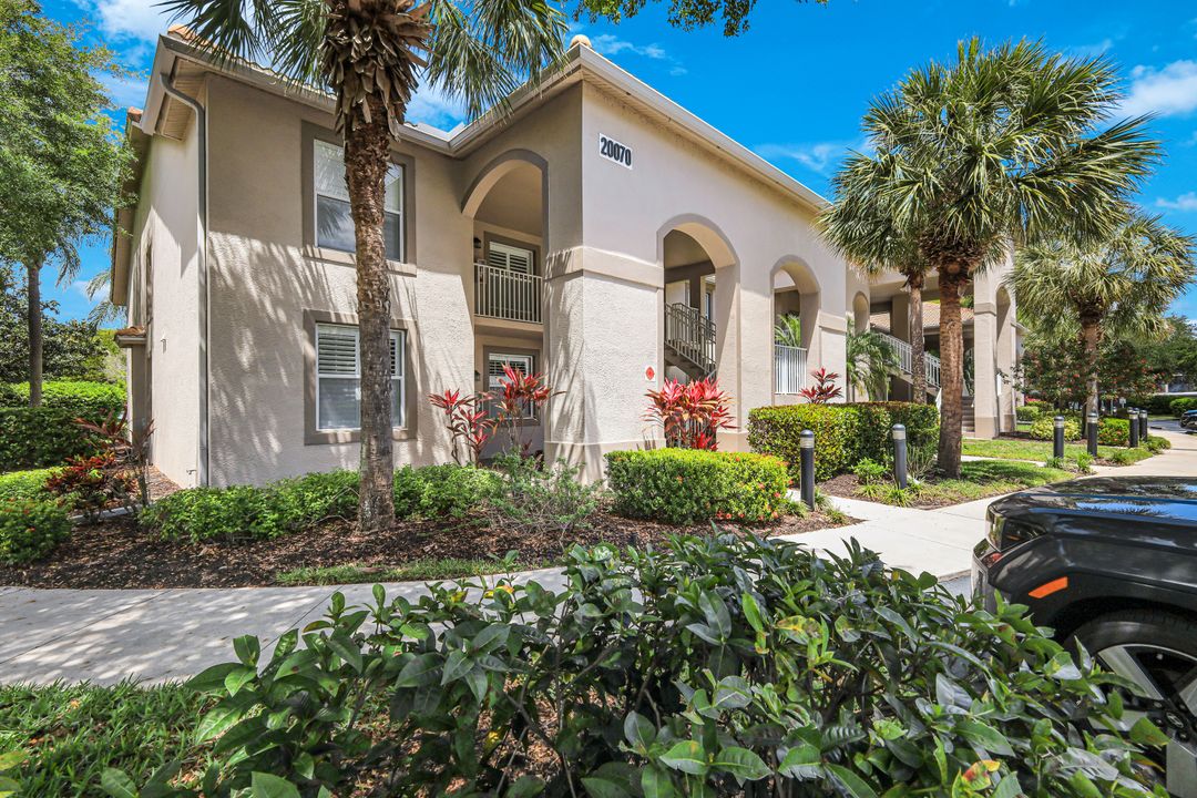 20070 Barletta Ln #112, Estero, FL 33928