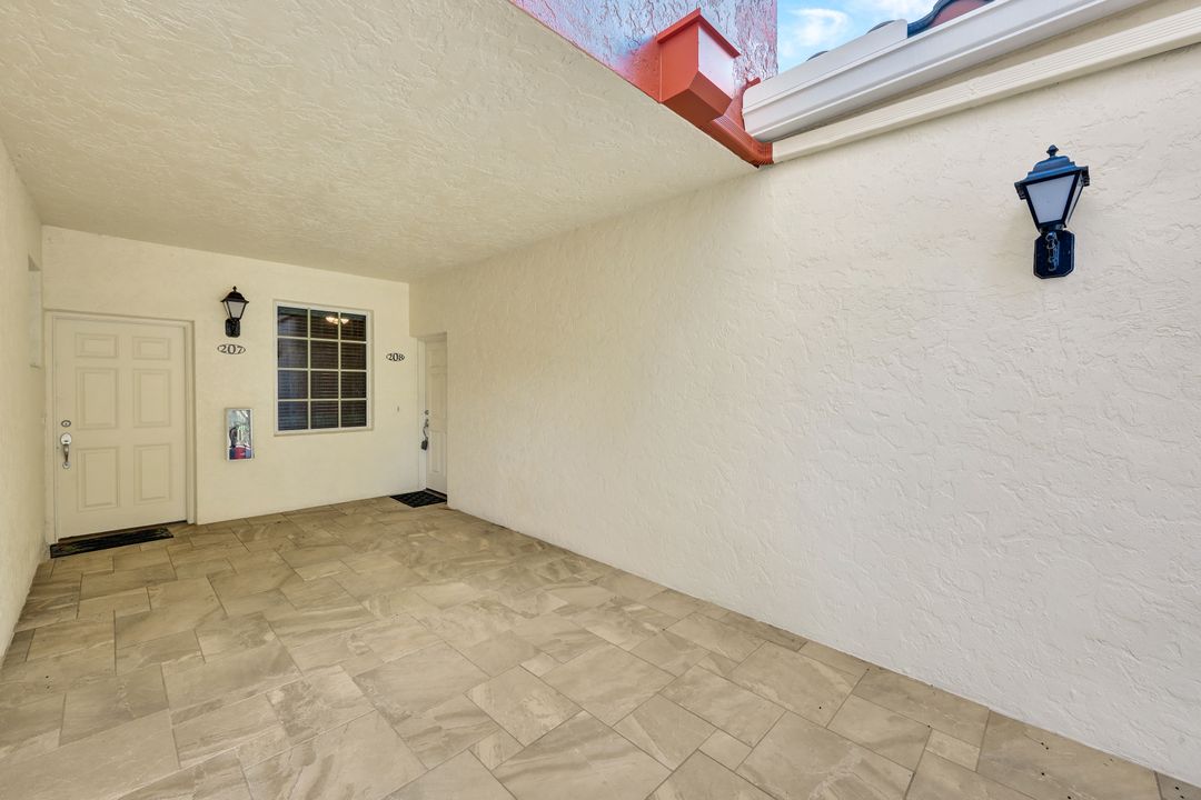 8597 Via Garibaldi Cir #208, Estero, FL 33928