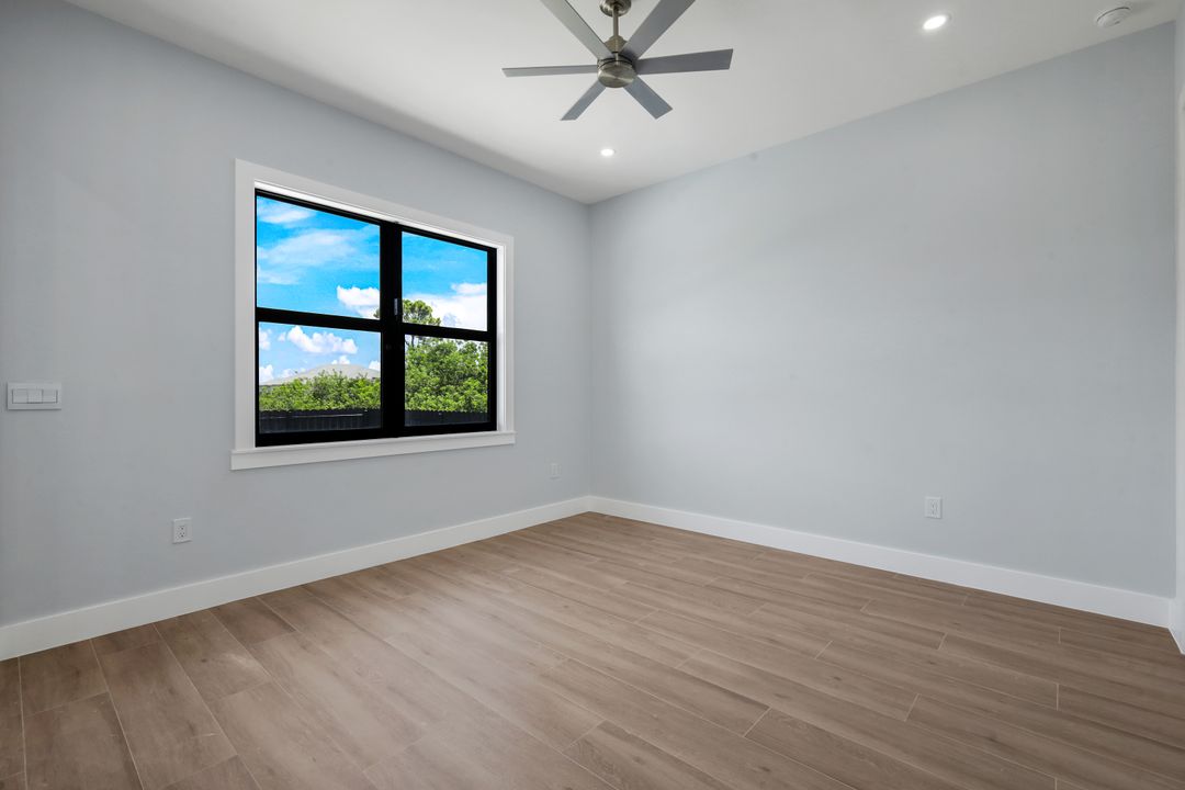 15301 Acorn Cir, Port Charlotte, FL 33981
