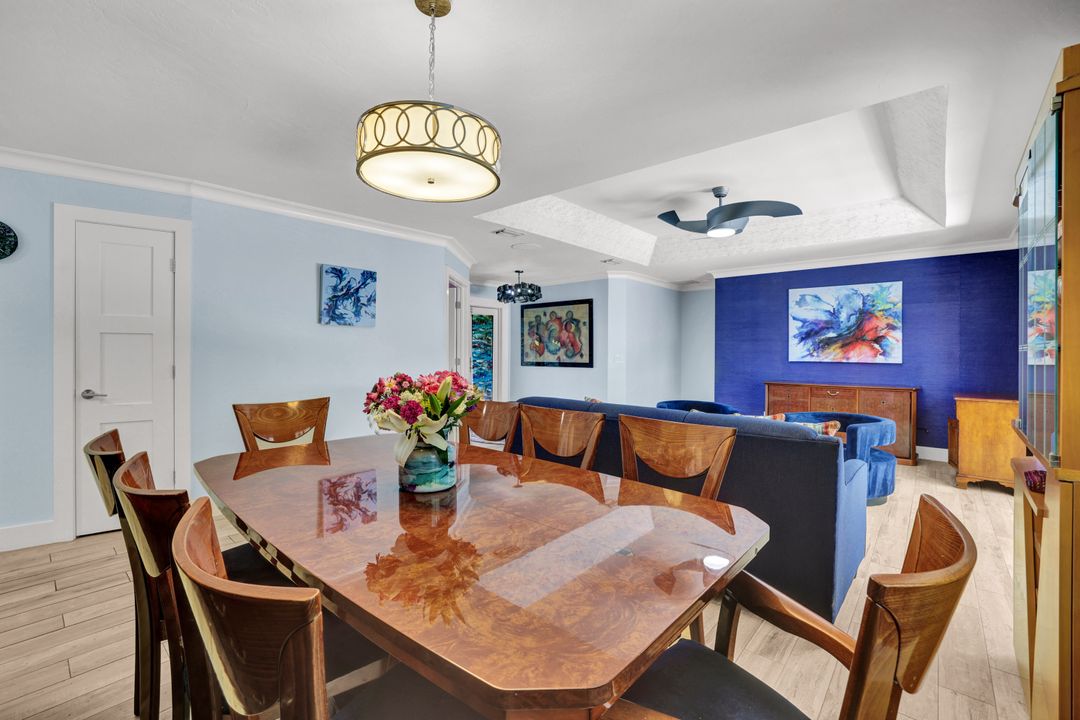 201 Palmetto Dunes Cir, Naples, FL 34113