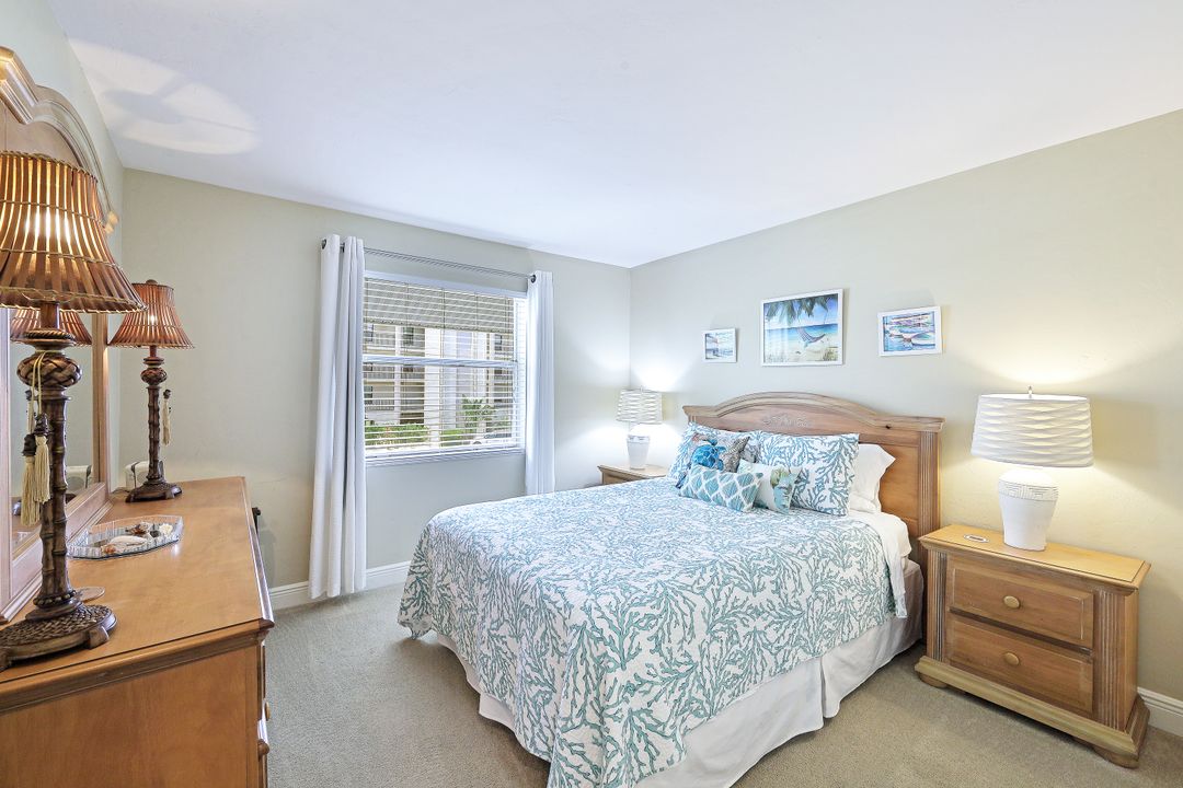 1060 Swallow Ave #207, Marco Island, FL 34145