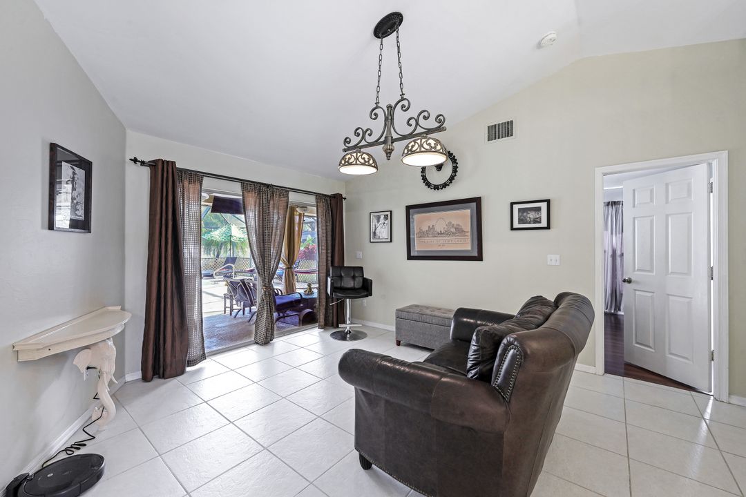 104 Heritage Way, Naples, FL 34110