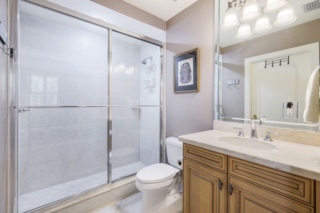 525 Avellino Isles Cir #33101, Naples, FL 34119