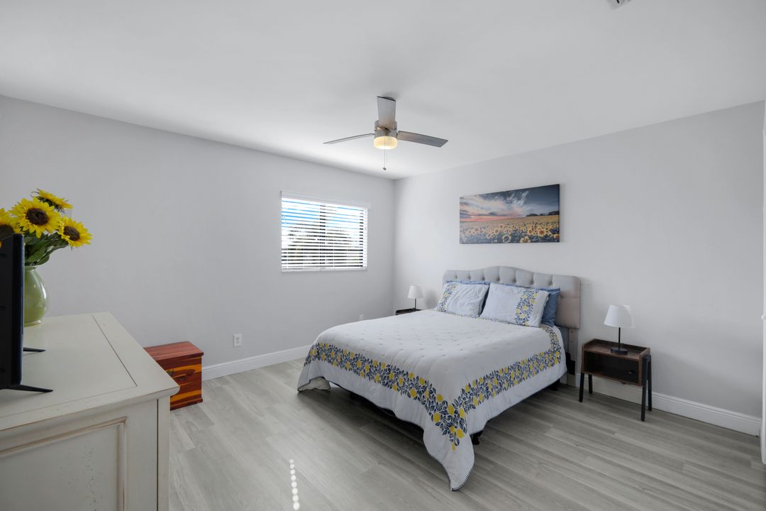 2215 SE 15th St, Cape Coral, FL 33990