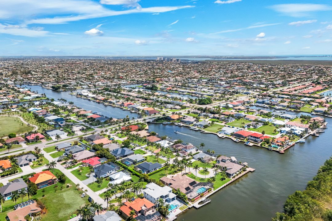 2826 SW 44th Terrace, Cape Coral, FL 33914