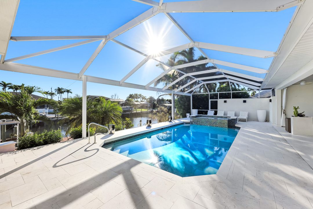 1434 SW 51st Ln, Cape Coral, FL 33914