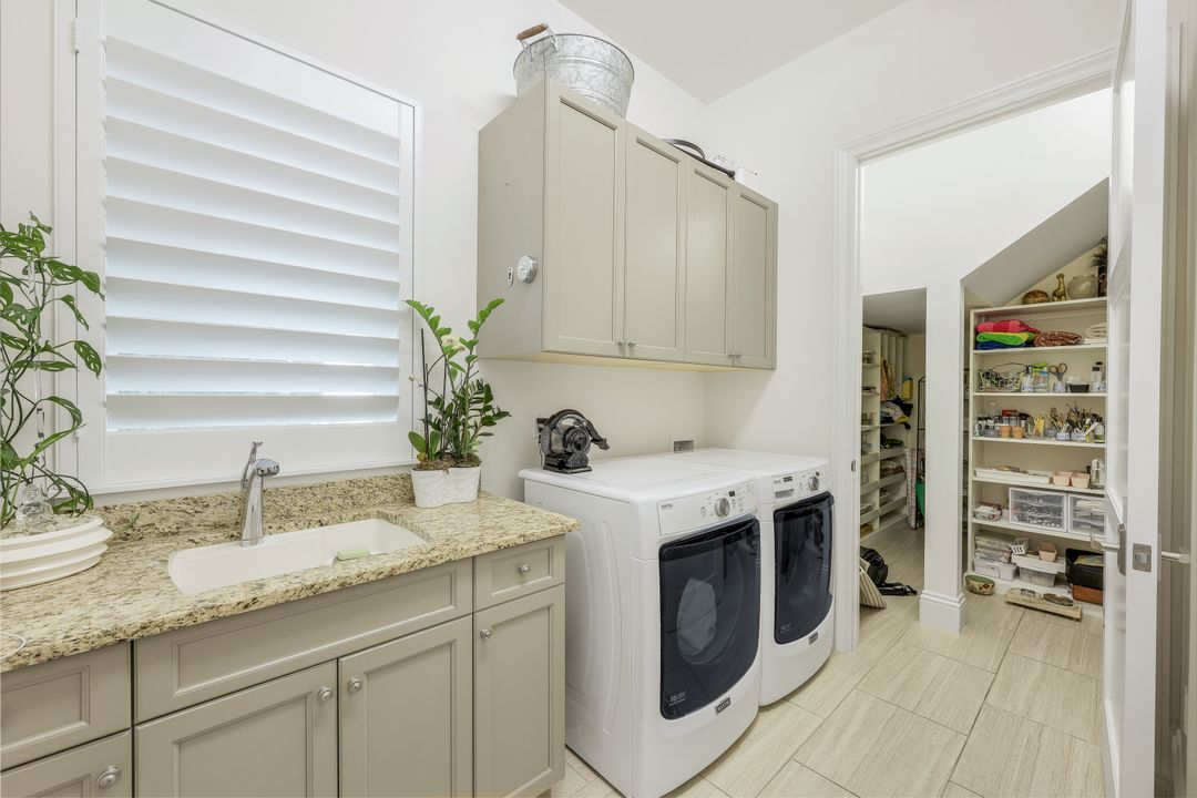 9161 Mercato Way, Naples, FL 34108