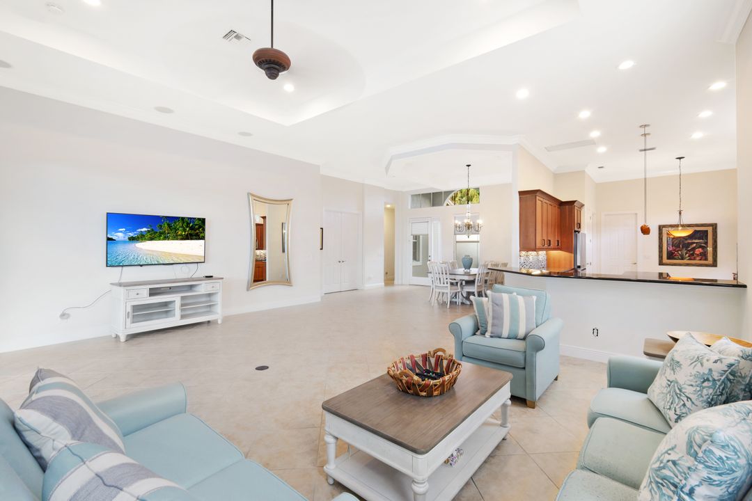 18190 Parkside Greens Dr, Fort Myers, FL 33908