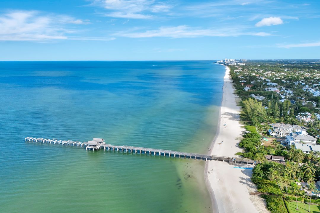 160 Broad Ave S, Naples, FL 34102