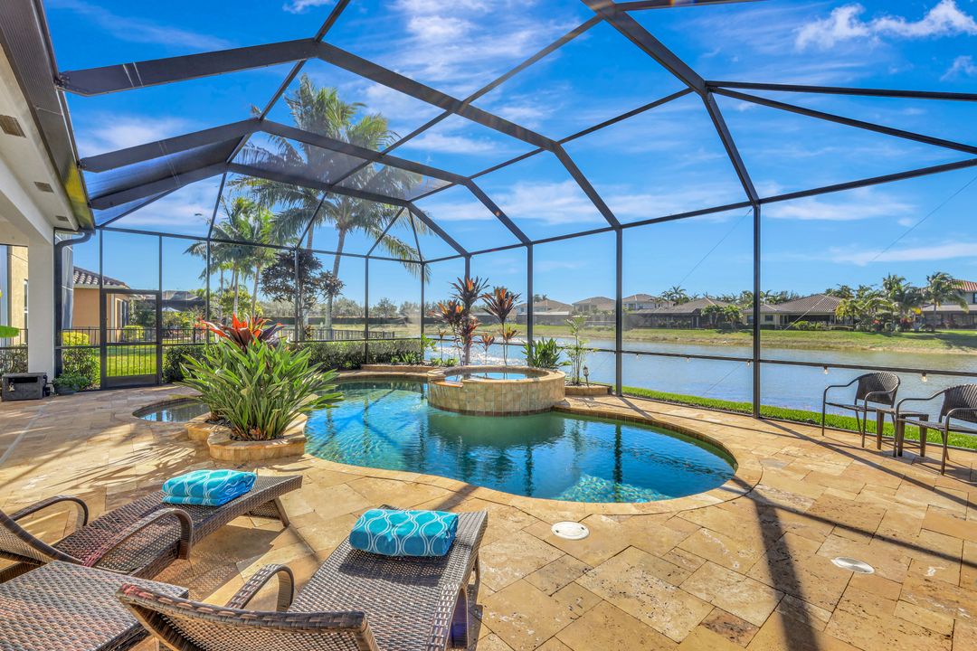 3706 Pleasant Springs Dr, Naples, FL 34119