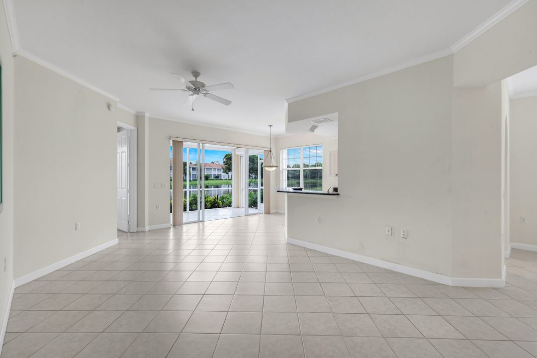 3058 Driftwood Way #4407, Naples, FL 34109