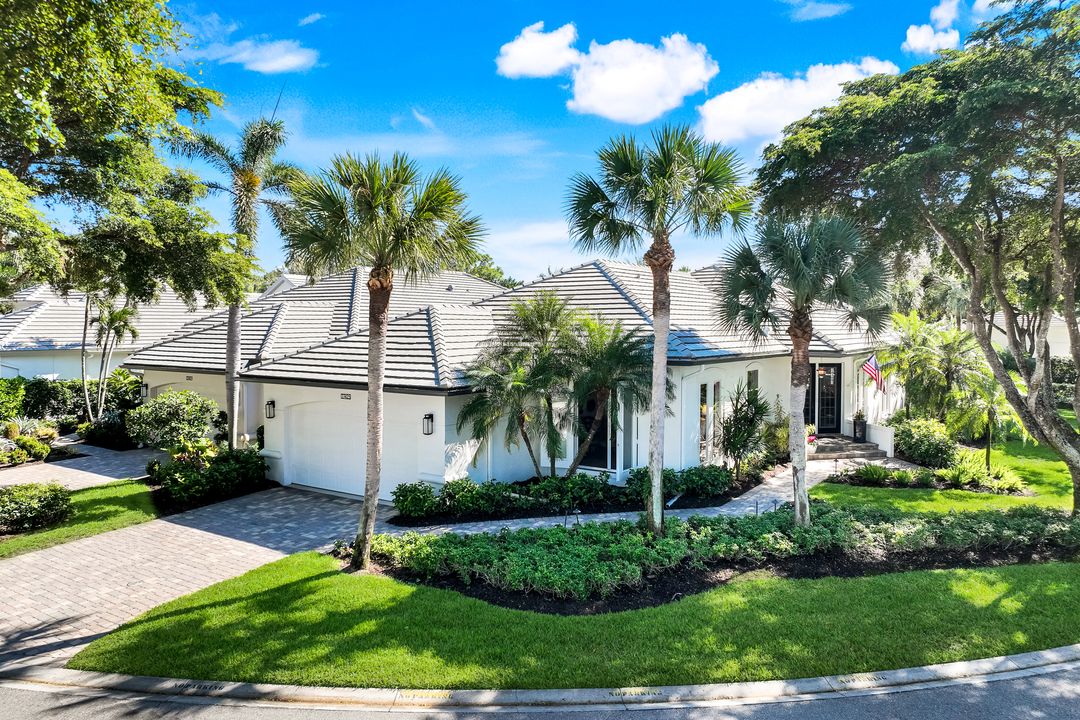 27425 Arbor Strand Dr, Bonita Springs, FL 34134