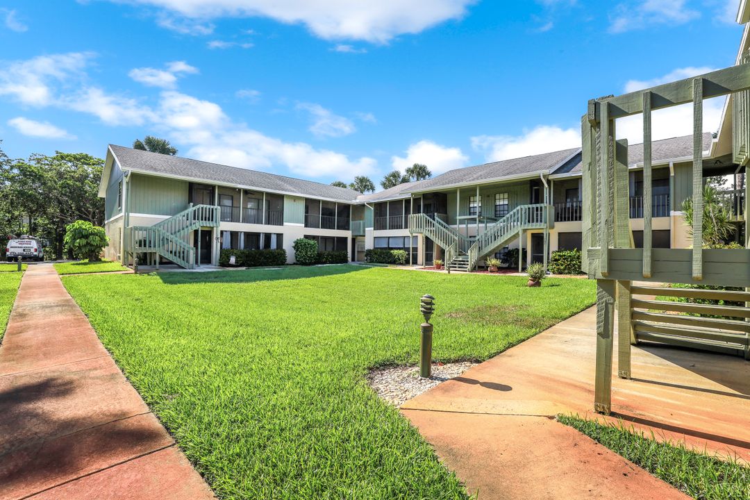 5501 Rattlesnake Hammock Rd #109, Naples, FL 34113
