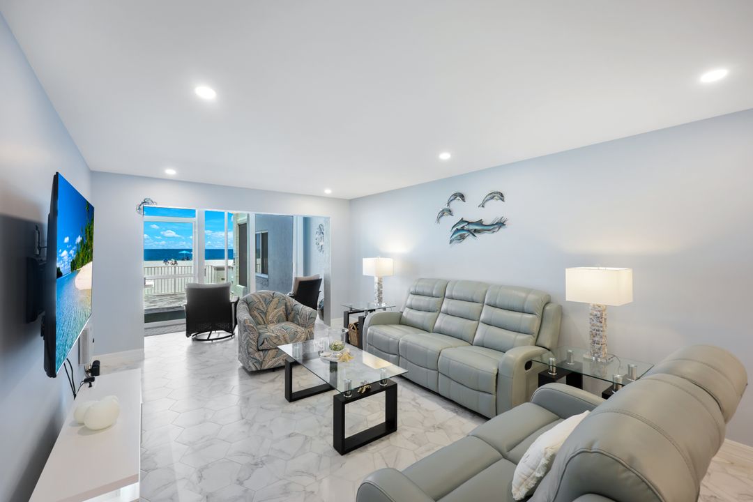 26000 Hickory Blvd #105, Bonita Springs, FL 34134