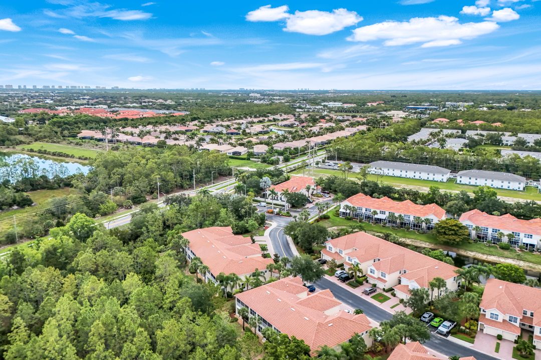 1445 Tiffany Ln #202, Naples, FL 34105