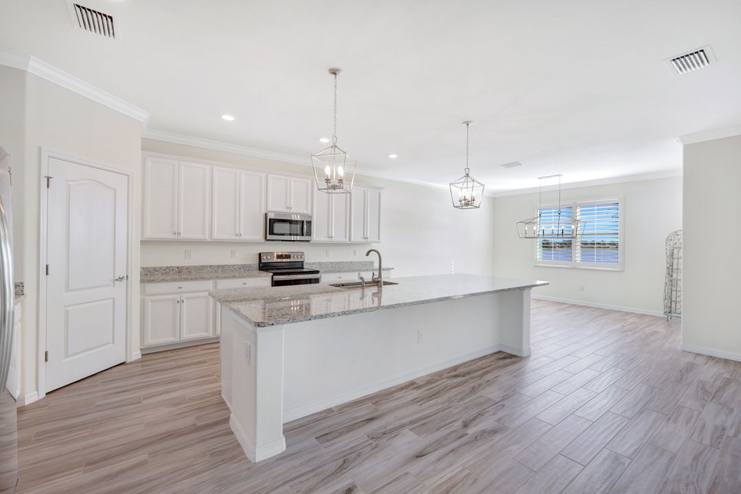 16467 Bonita Landing Cir, Bonita Springs, FL 34135