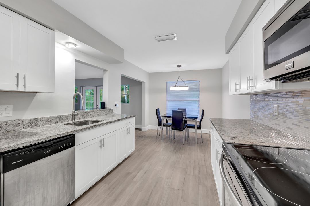 22662 Fountain Lakes Blvd, Estero, FL 33928