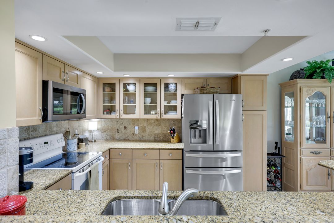 13201 Sherburne Cir #102, Bonita Springs, FL 34135