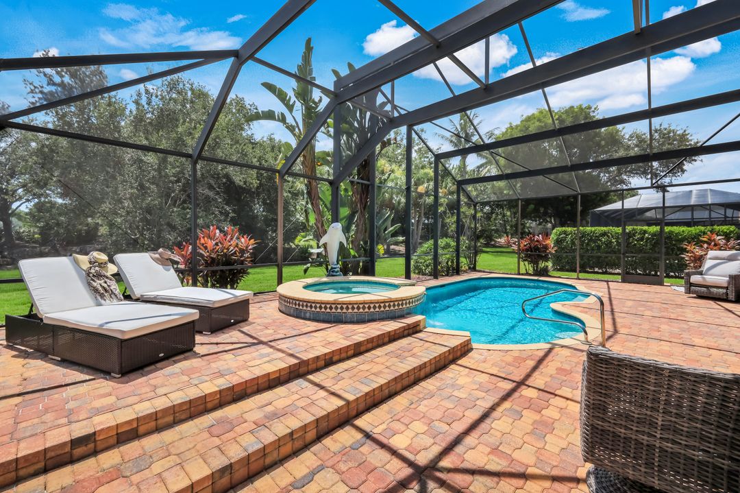 19736 Maddelena Cir, Fort Myers, FL 33967