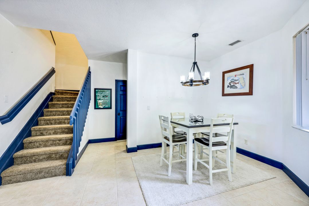 9683 Roundstone Cir, Fort Myers, FL 33967