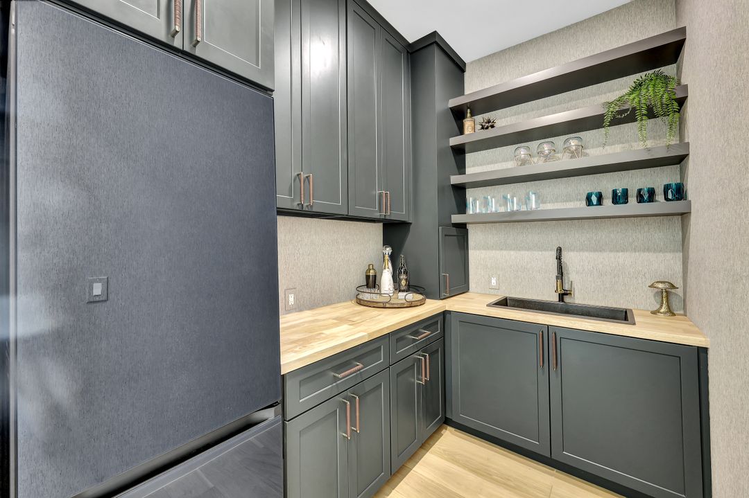 1857 Woodbine Ct, Marco Island, FL 34145