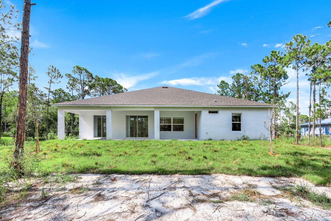 2614 54th Ave NE, Naples, FL 34120