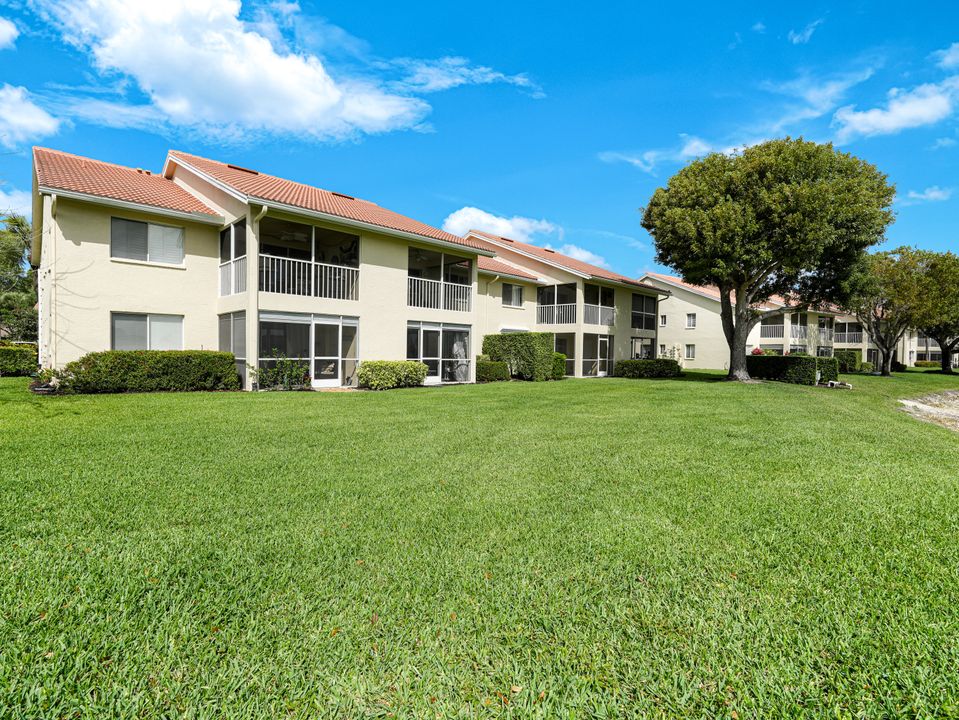 7706 Jewel Ln, Naples, FL 34109