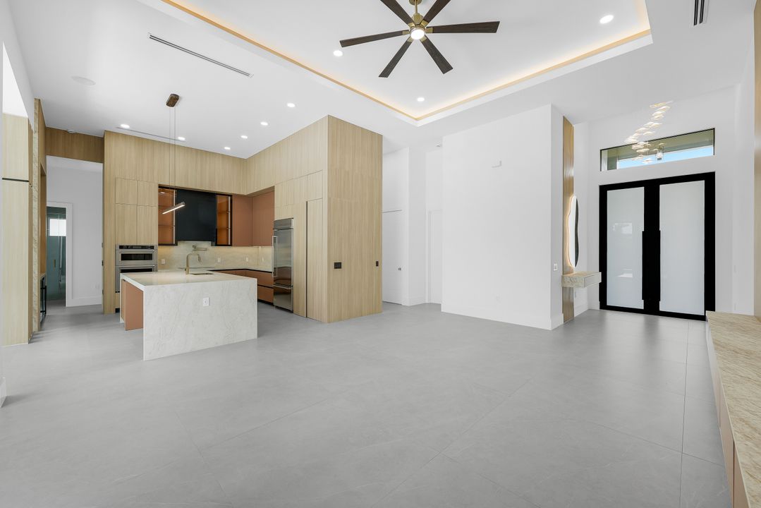 3606 SW 3rd St, Cape Coral, FL 33991