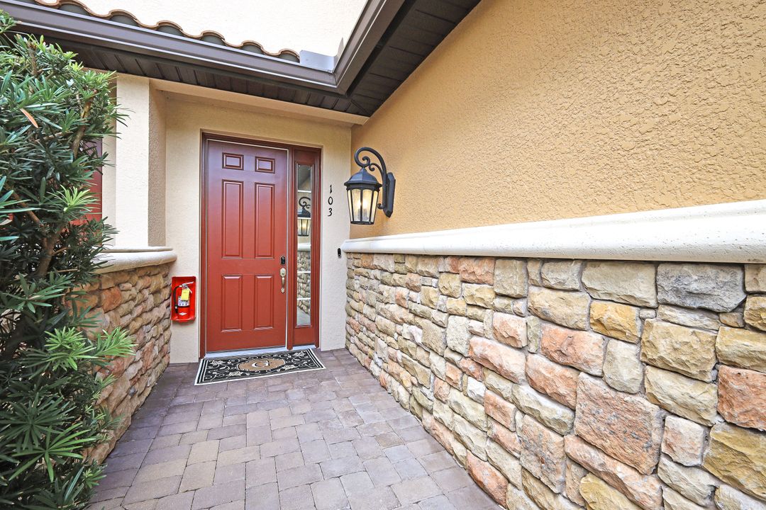 9653 Montelanico Loop #103, Naples, FL 34119