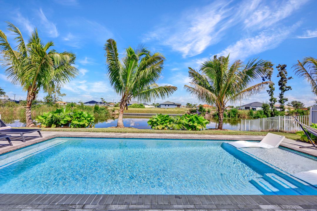 23 NE 8th Terrace, Cape Coral, FL 33909