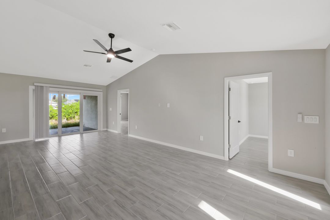 3804 NE 9th Pl, Cape Coral, FL 33909