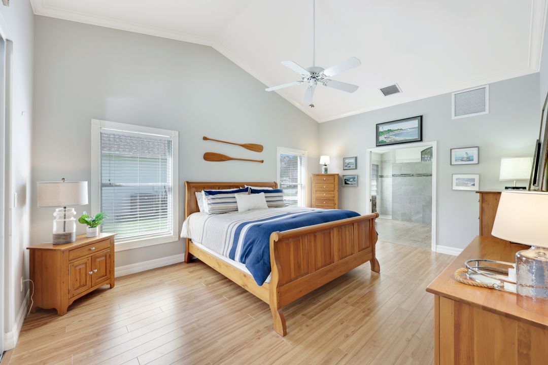 146 Plantation Cir, Naples, FL 34104