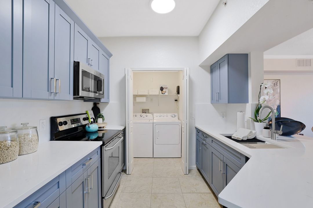 13010 Positano Cir #203, Naples, FL 34105