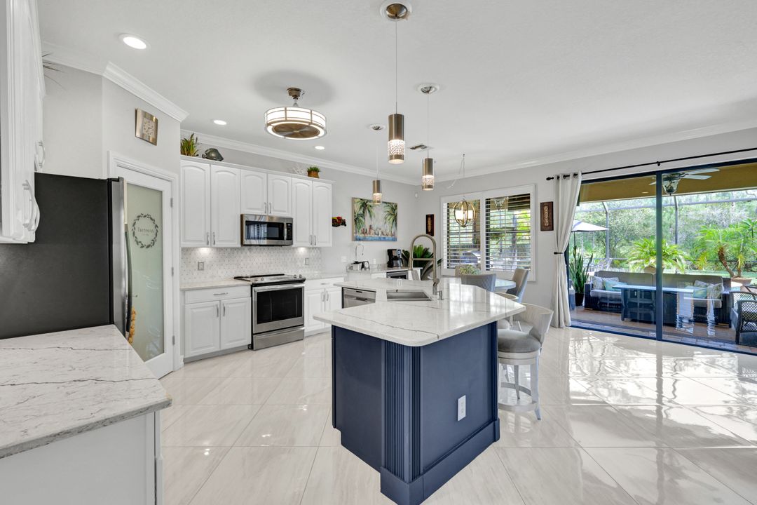 9312 River Otter Dr, Fort Myers, FL 33912