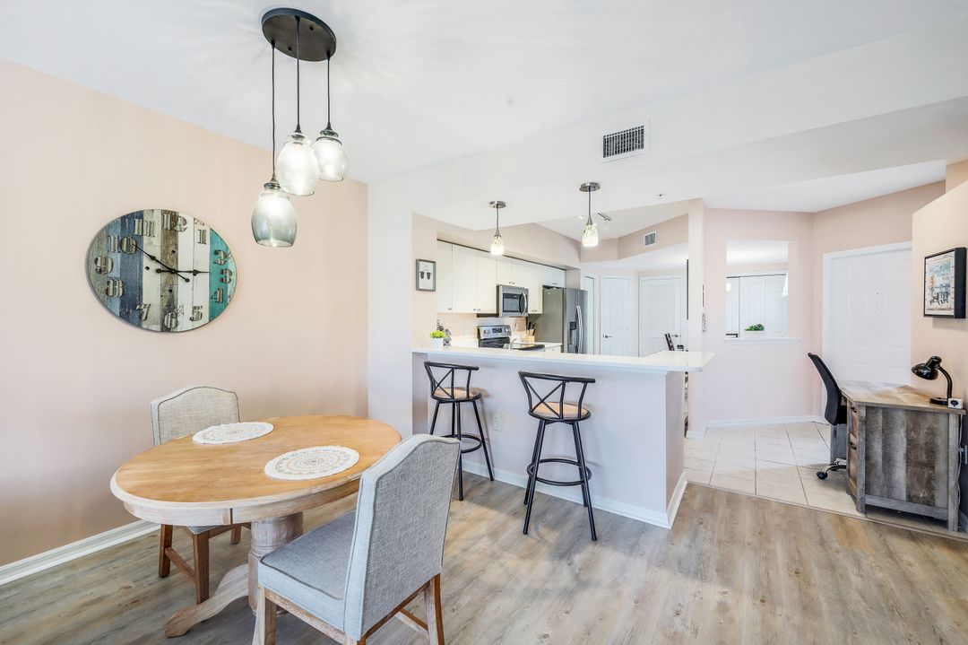 5440 Worthington Ln, Naples, FL 34110