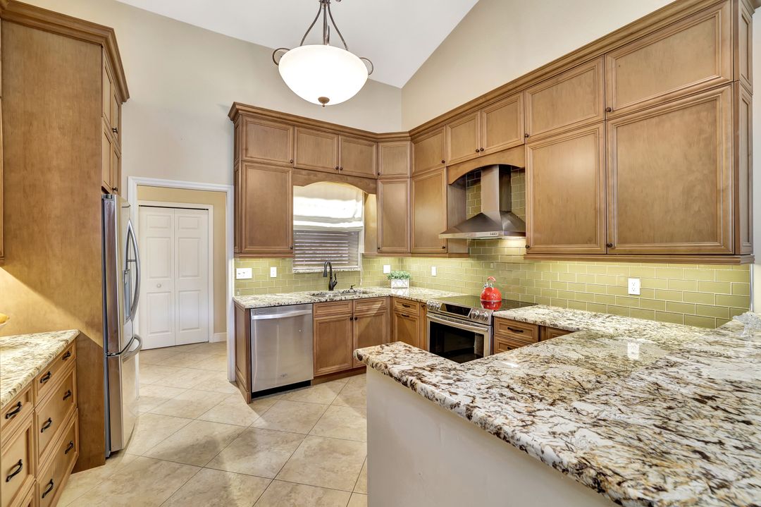 26300 Devonshire Ct #202, Bonita Springs, FL 34134