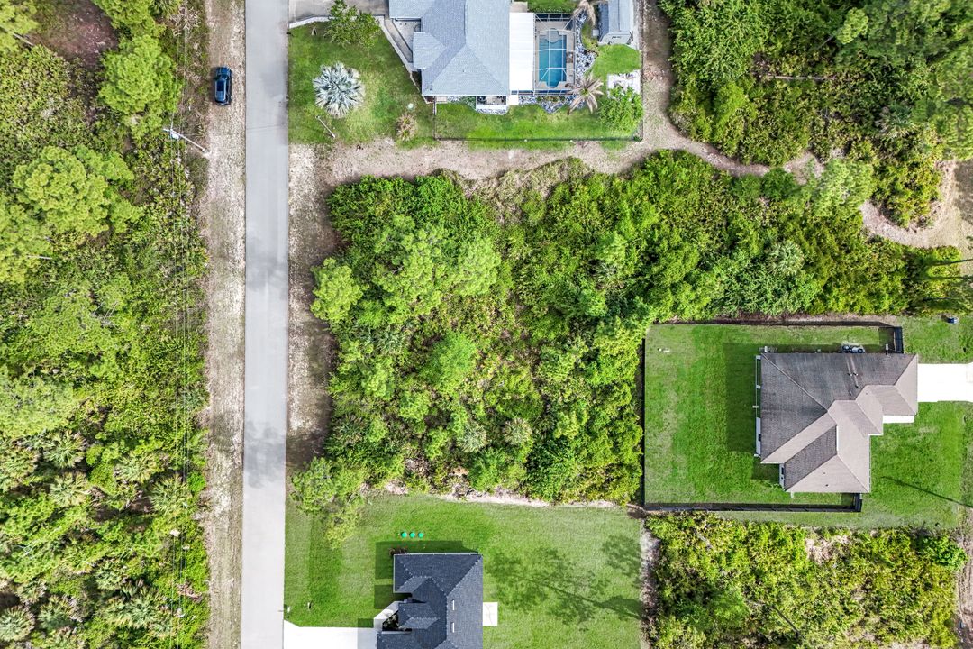 2920 Dora Ave N, Lehigh Acres, FL 33971