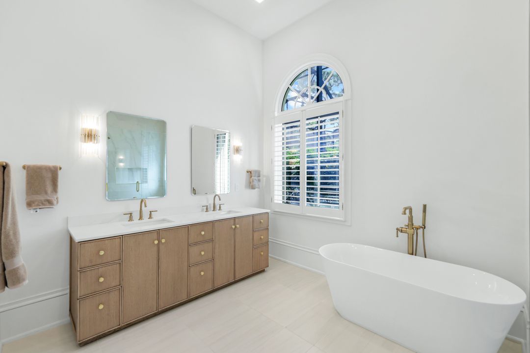 2626 Trillium Way, Naples, FL 34105