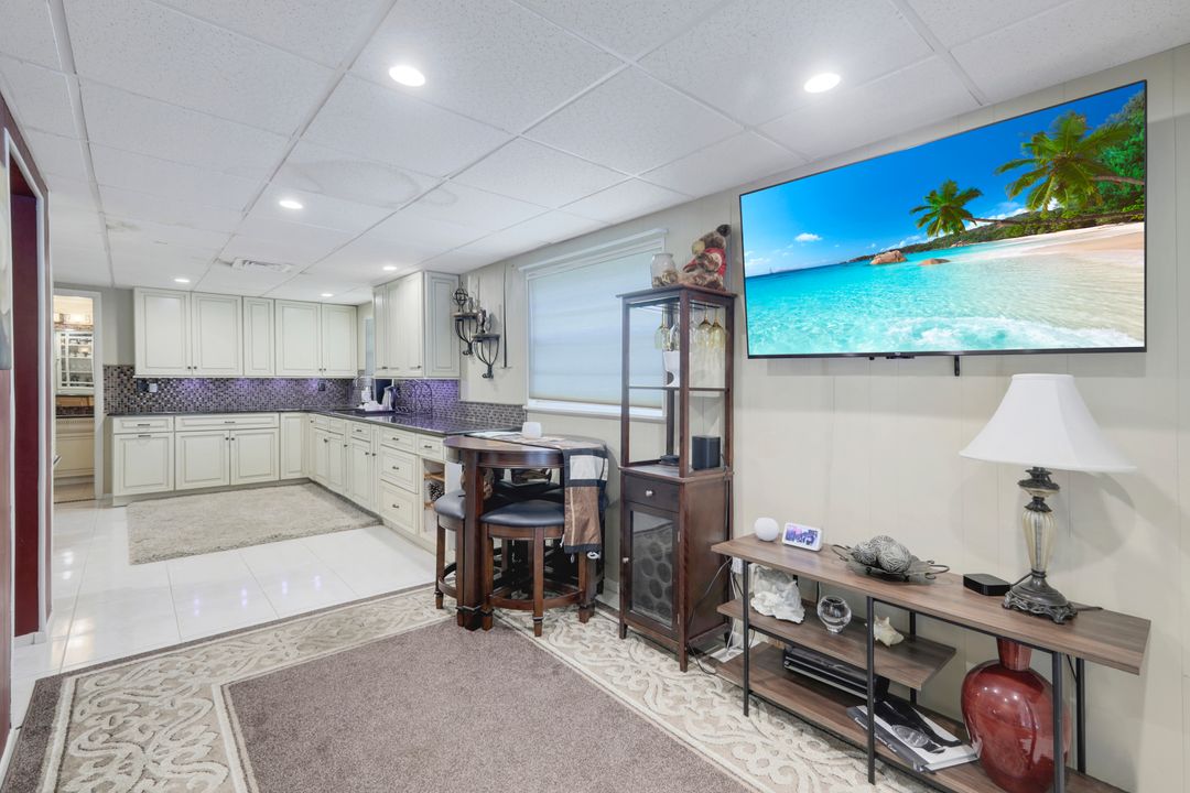 17520 Devore Ln, Fort Myers, FL 33913