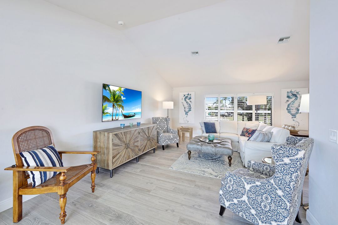 230 Geranium Ct, Marco Island, FL 34145