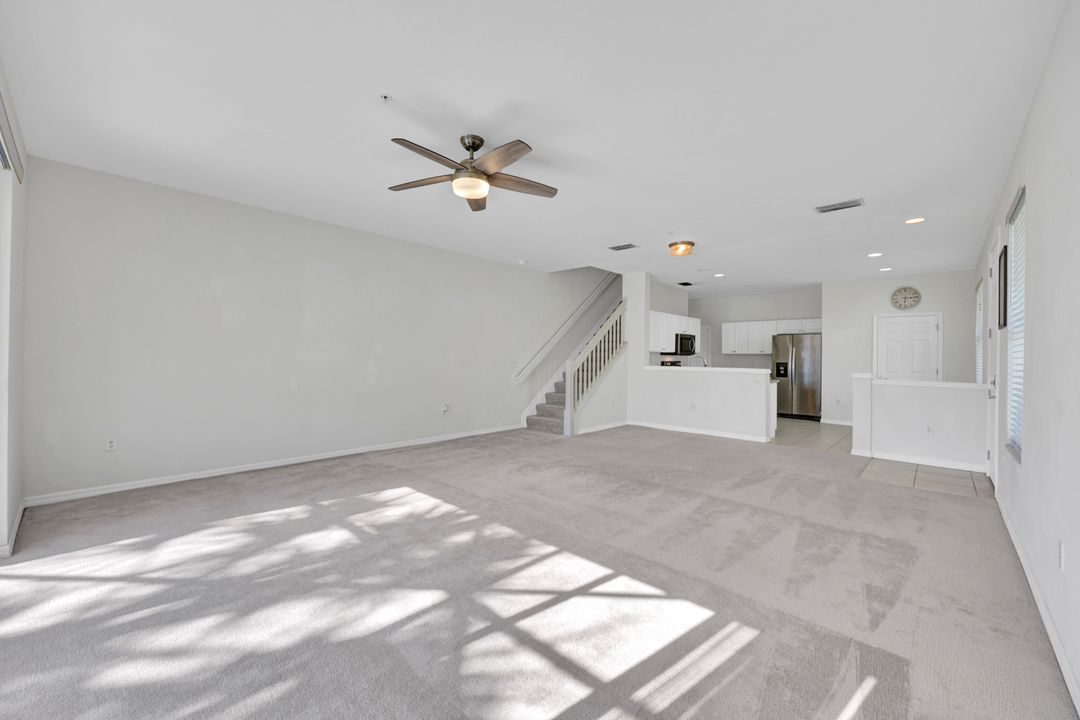 1088 Oxford Ln #48, Naples, FL 34105