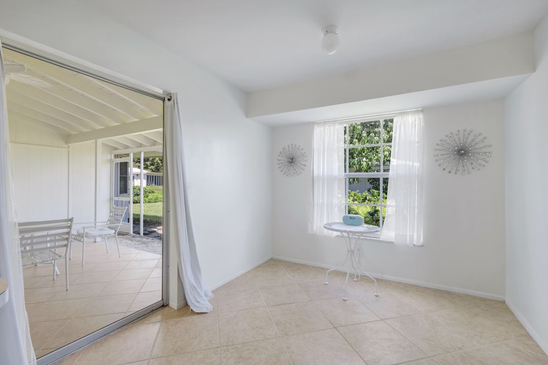 59 Hilo Ct, Naples, FL 34112