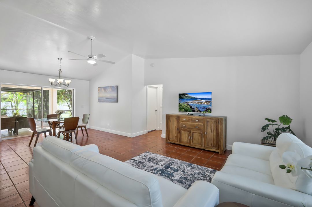 4131 SW 1st Pl, Cape Coral, FL 33914