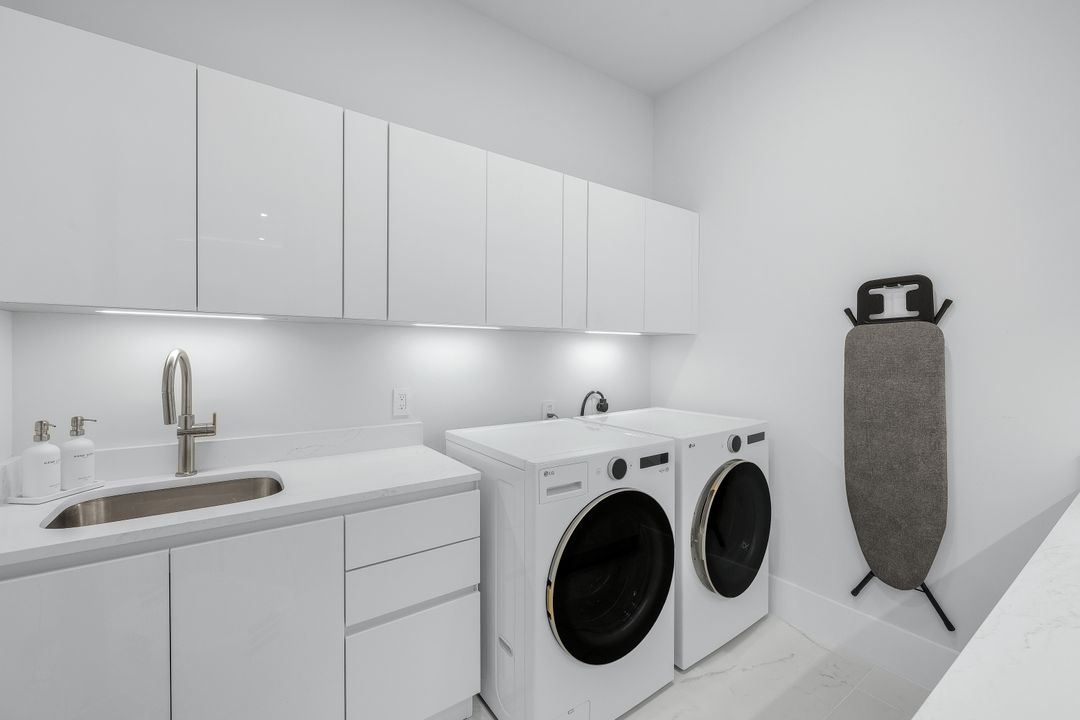 4316 Sands Blvd, Cape Coral, FL 33914