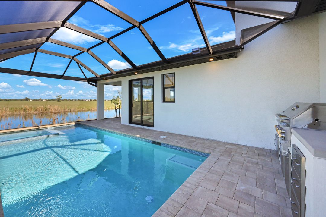 7 Sunflower Dr, Placida, FL 33946