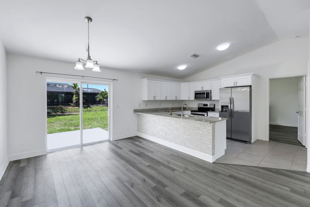 626 NW 2nd Ln, Cape Coral, FL 33993