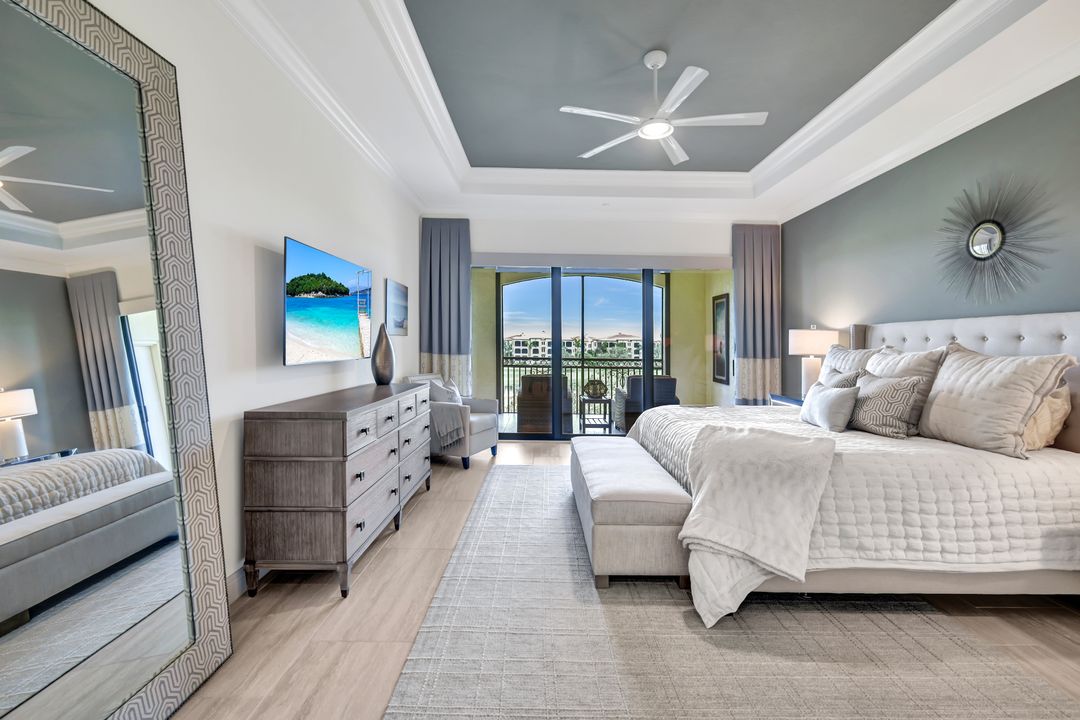 16387 Viansa Wy #302, Naples, FL 34110