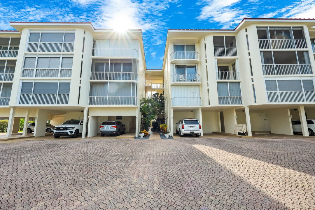 848 Collier Ct #304, Marco Island, FL 34145